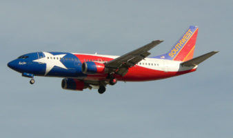 Southwest_737_Lonestar_One